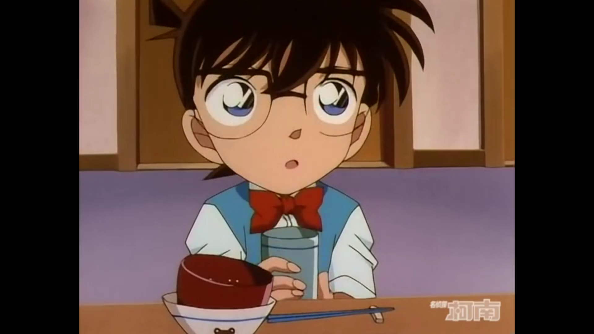 呆萌呆萌的江户川柯南 吃饭吃饭