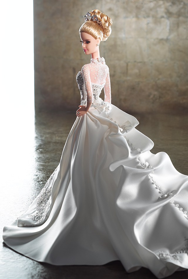 芭比娃娃 2007限量版 reem acra03 bride barbie03 doll 婚纱