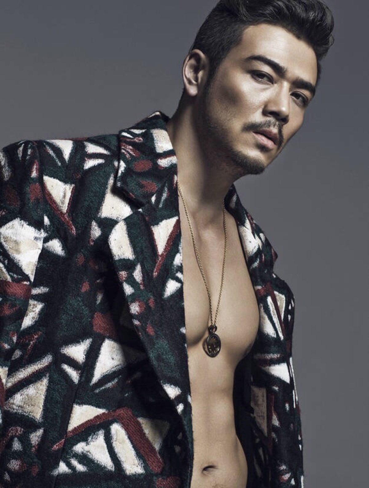 杨烁