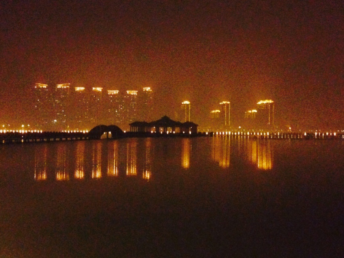 黎明湖 