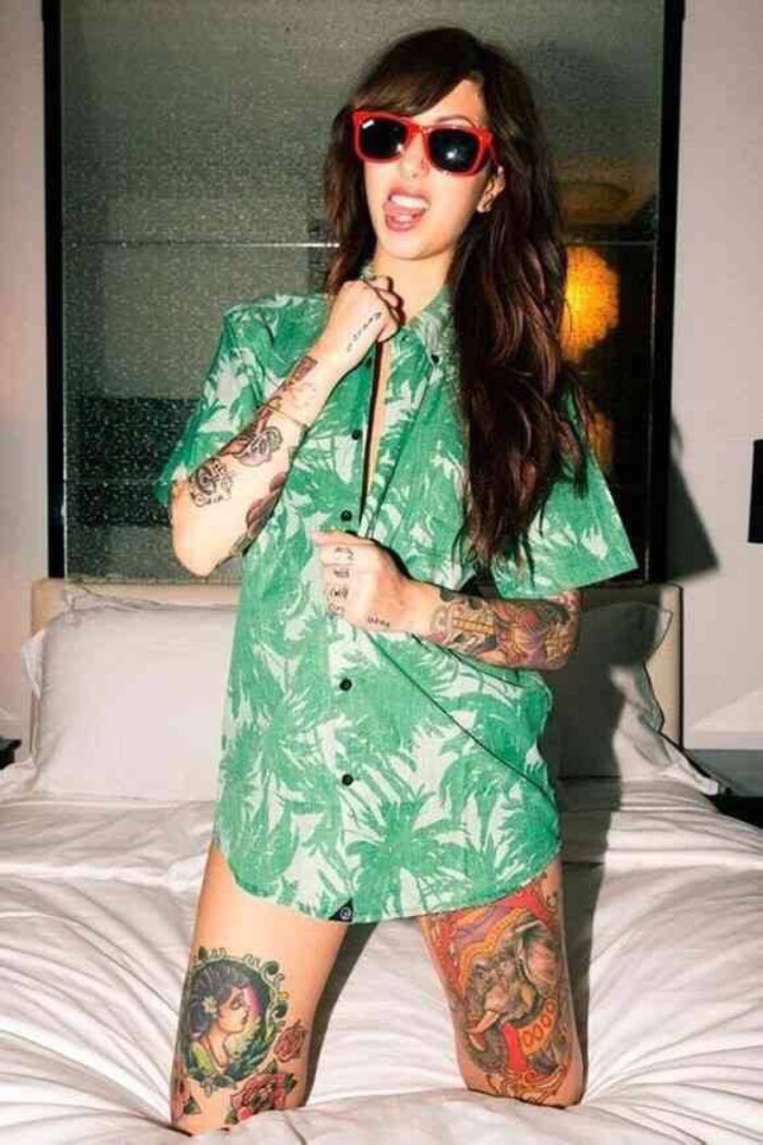 纹身姑娘