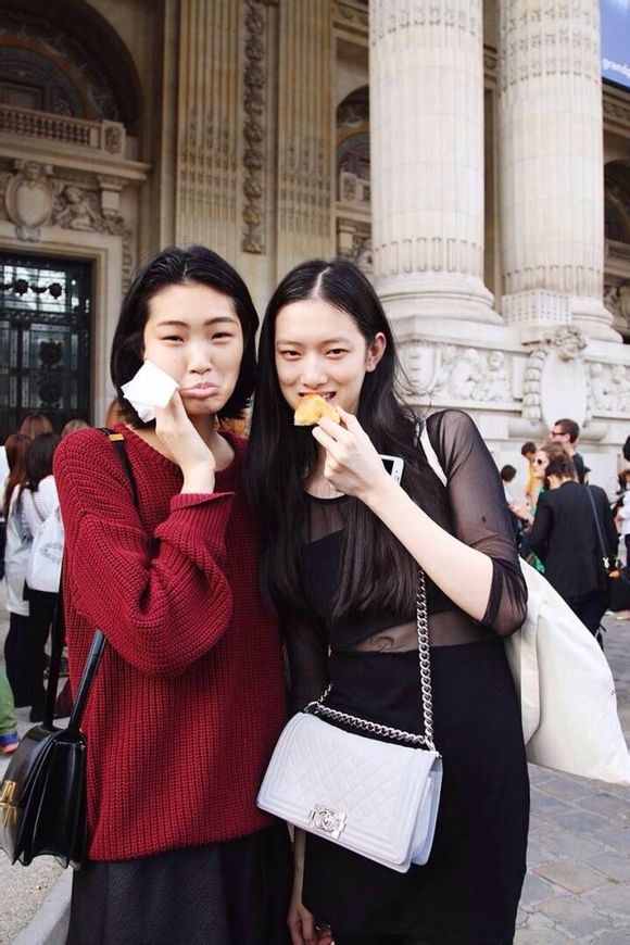 项偞婧 