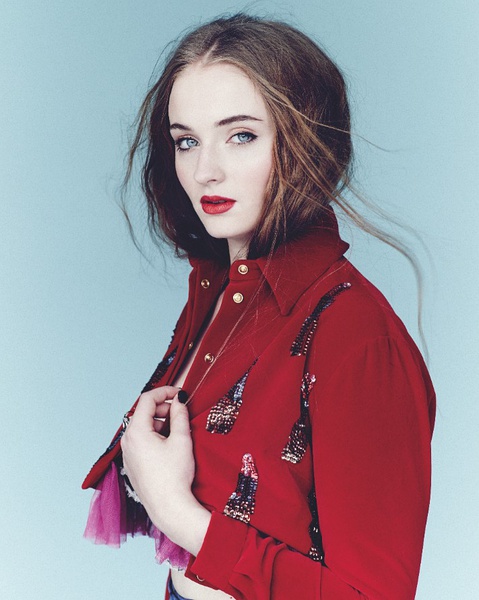 sophie turner
