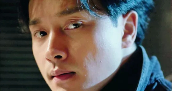 我会送你红色玫瑰 你别拿一生眼泪相对.张国荣