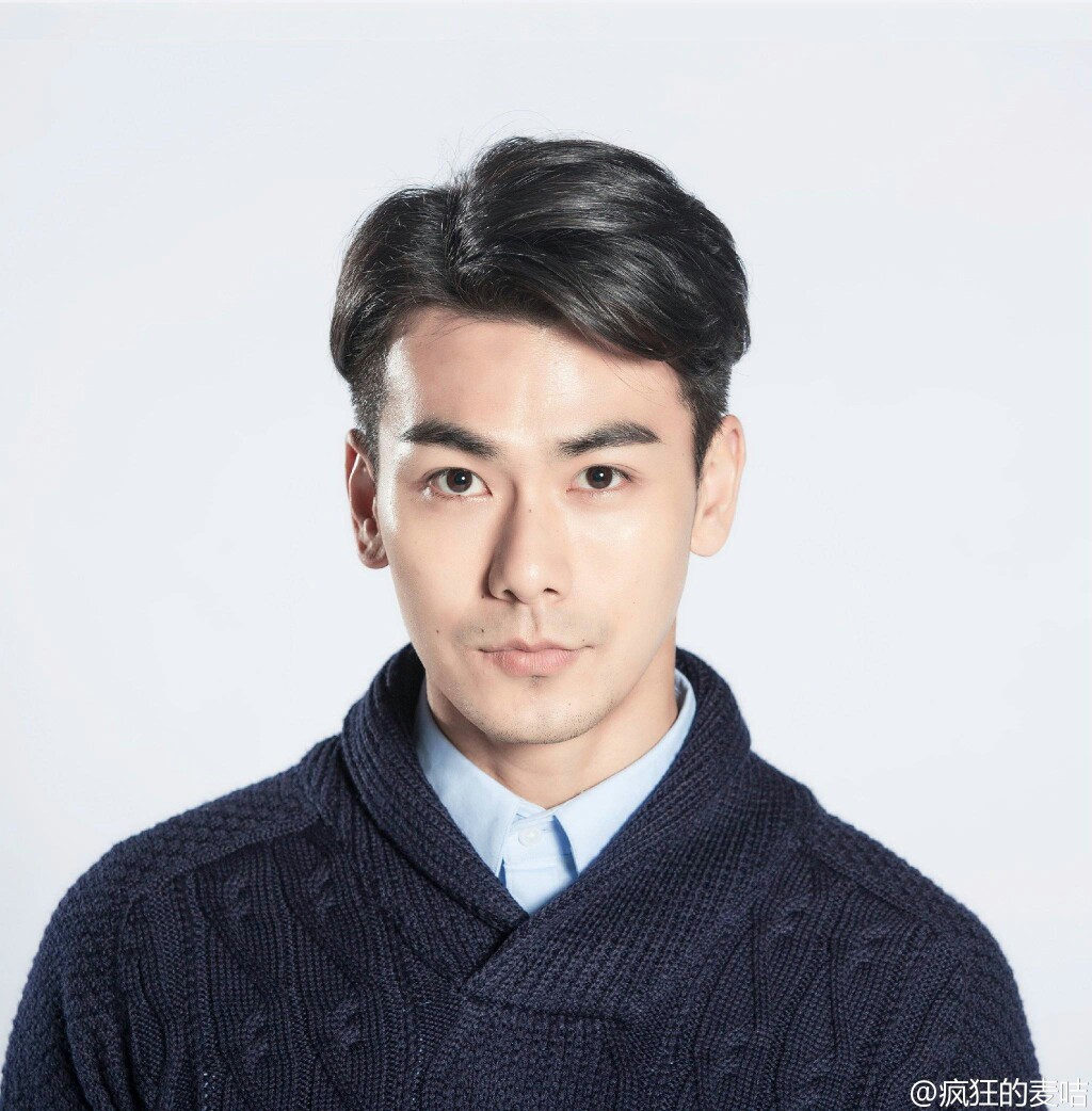 戴向宇 