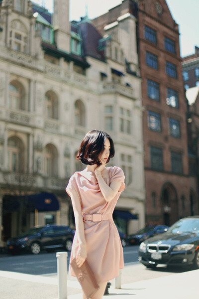 短发 随性 自然 优雅 气质美女#高清美图#手机壁纸#电脑壁纸#女生