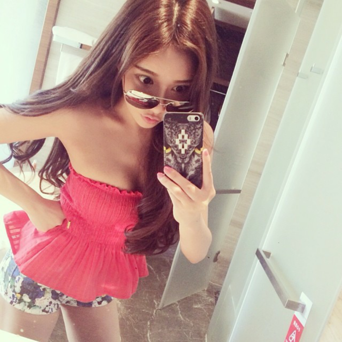 女生头像# ins上的美女 截给你们做头像 不收藏后悔 by.