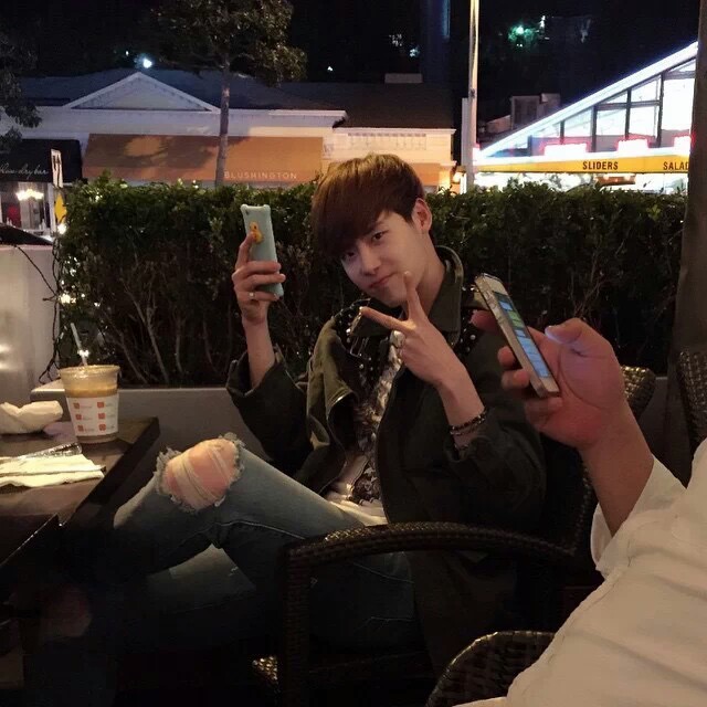 李钟硕 leejongsuk 头像