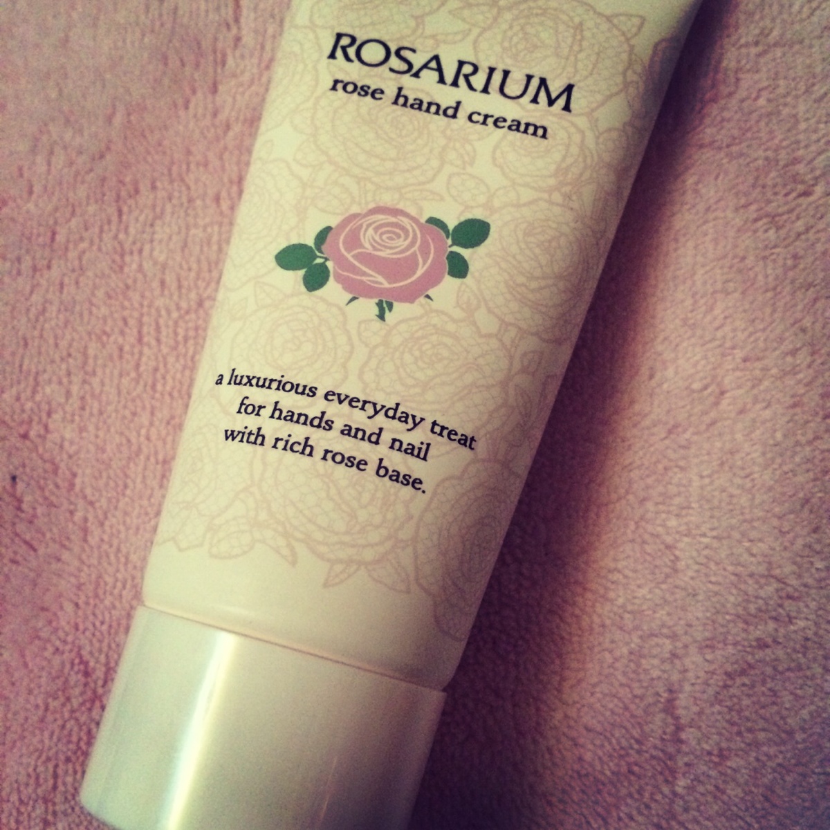 【k61hs daily life】(安利好货)rose hand cream.特别香的