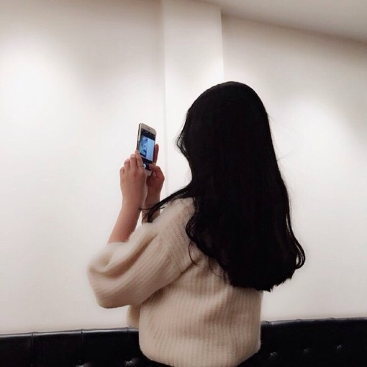 女生头像 背影头像原谅我早已原谅 遗忘我早已遗忘