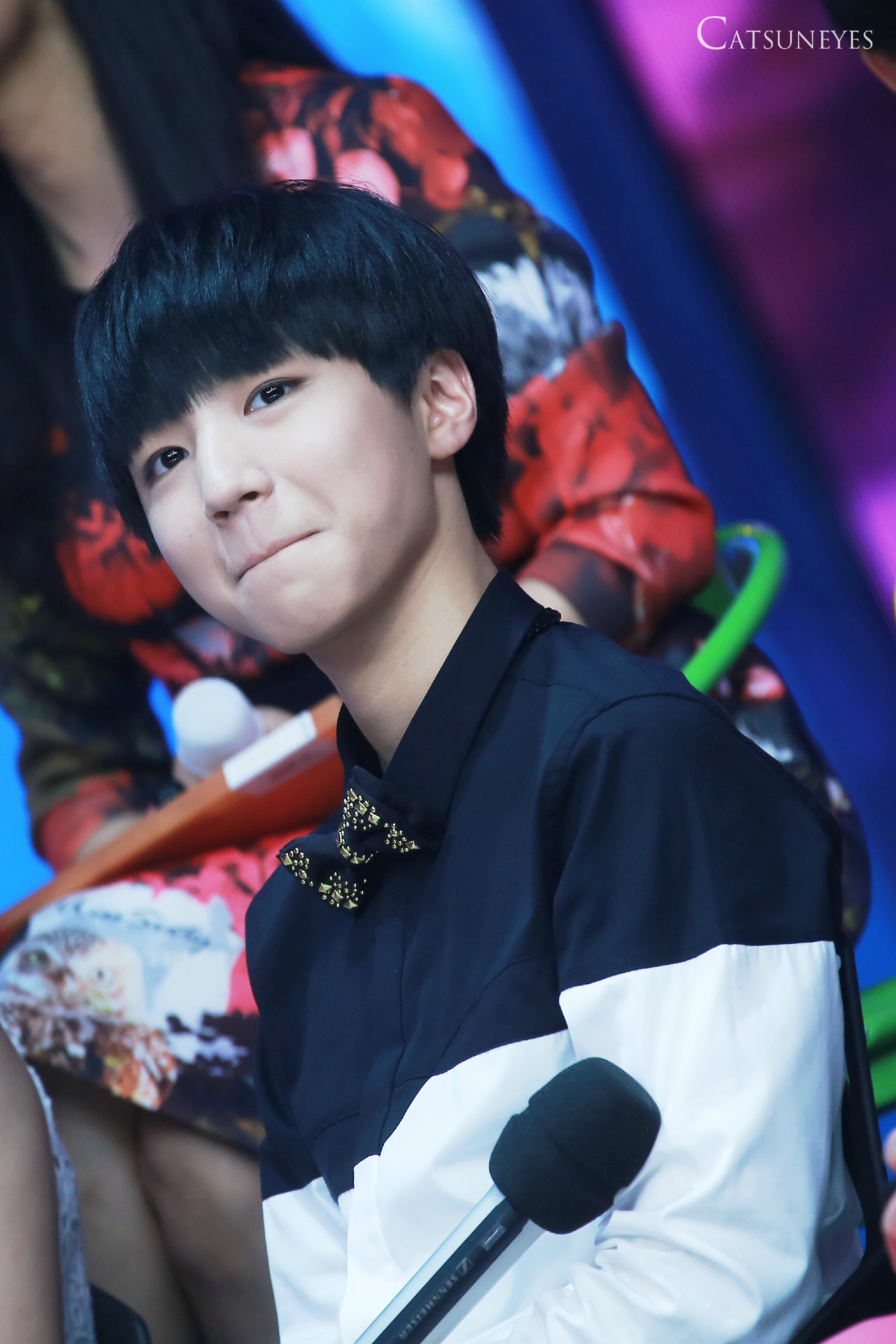 tfboys王俊凯 2015.03.22 快乐大本营录制现场.