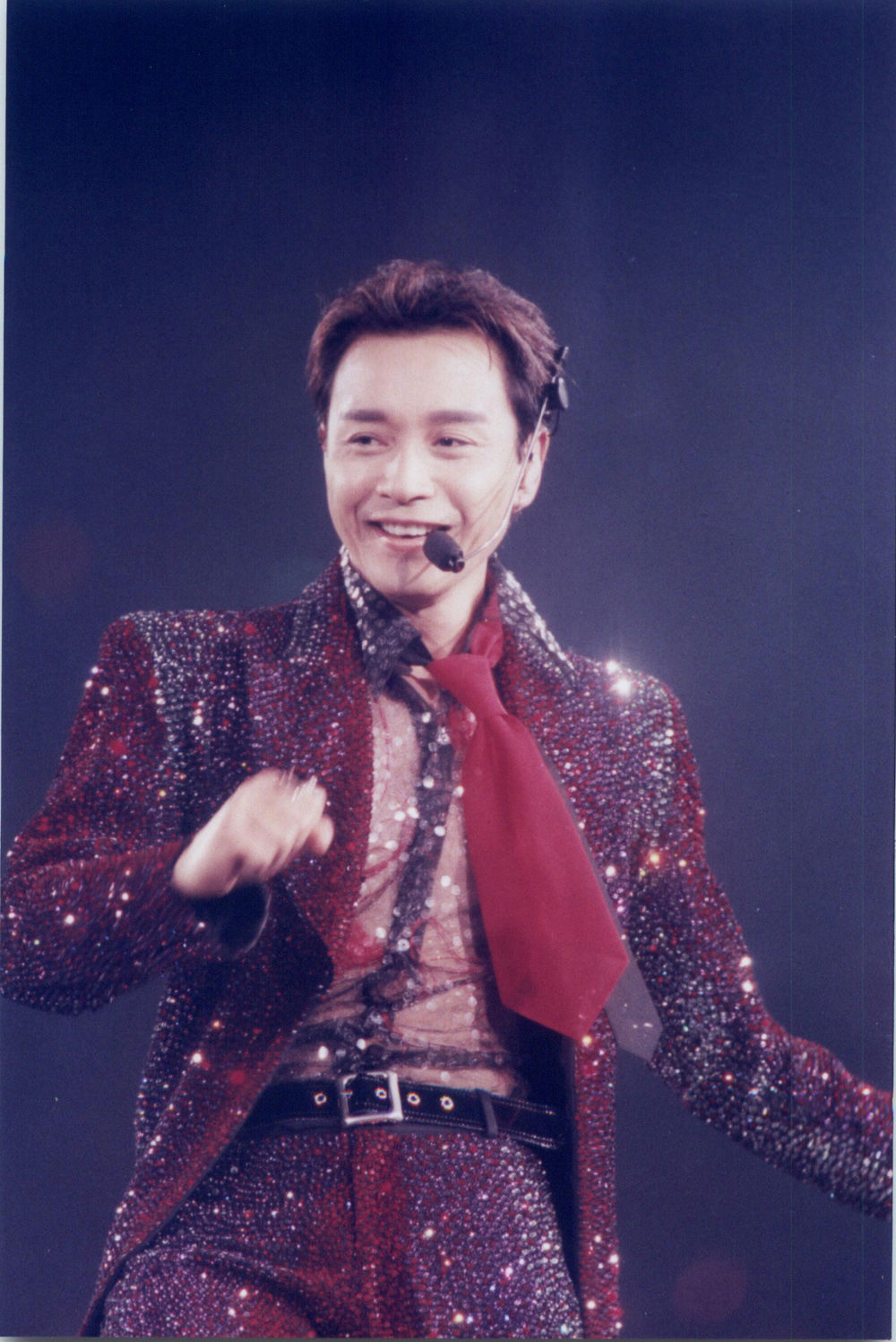 to dear#哥哥张国荣#. 跨越97演唱会 没…-堆糖,美好生活研究所