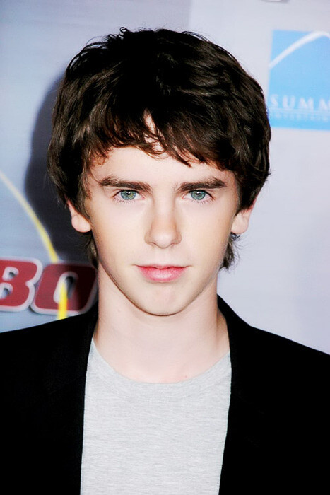 freddie,freddie mercury freddie highmore 桌面 壁纸 头像 欧美 帅哥 男神