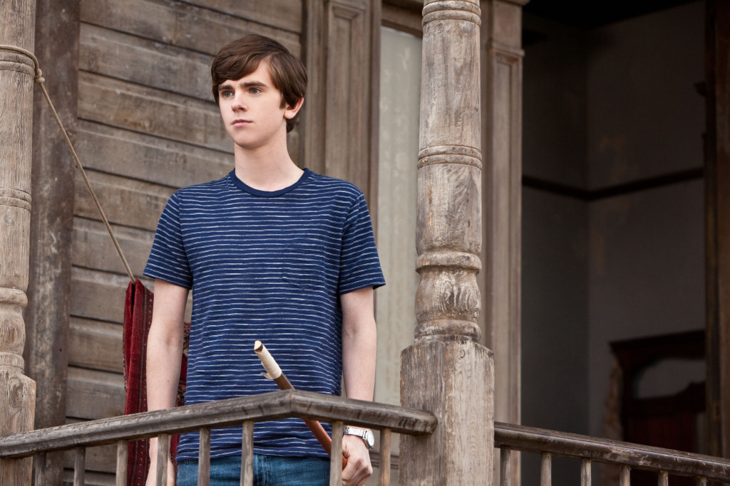 freddie highmore 桌面 壁纸 头像 欧美 帅哥 男神