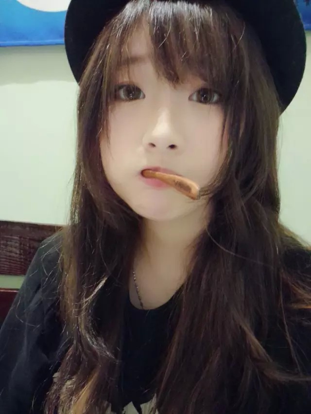 女生女生背影头像小a女生真空头像厨房;…-堆熟性感头像女男生图片