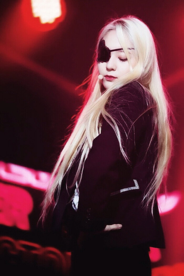 fx 郑秀晶 krystal red light.