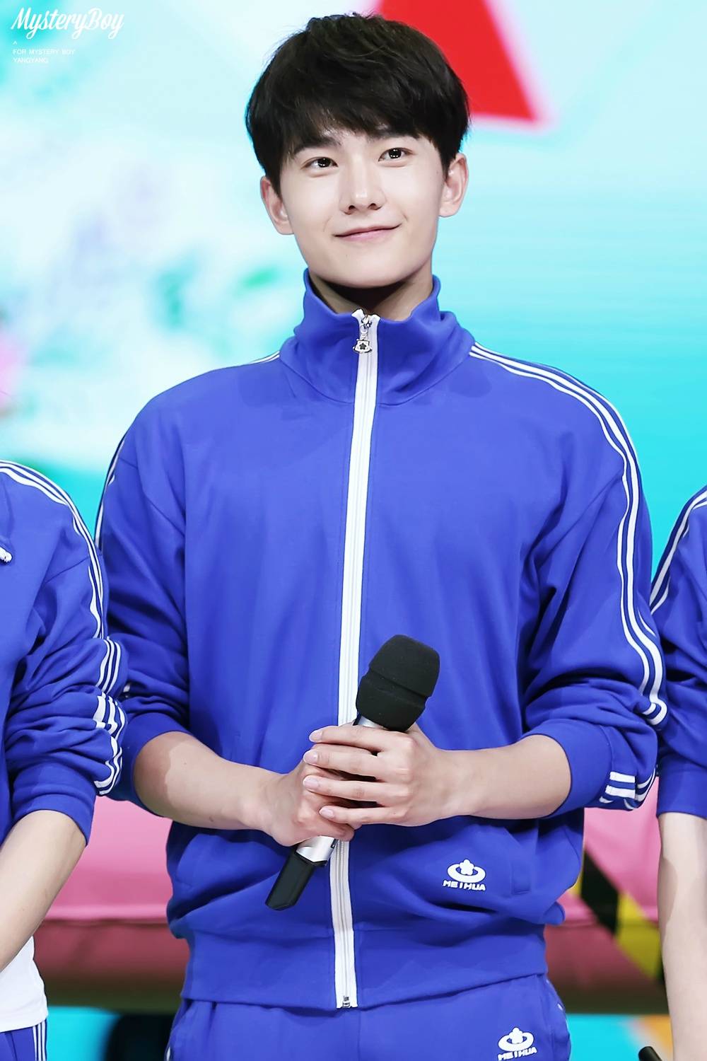 杨洋#今天咩总十八岁!