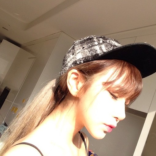 ( )韩头 女头 个性 精选 闺蜜头 欧美 背影 情头 纯文字-很美就是没人