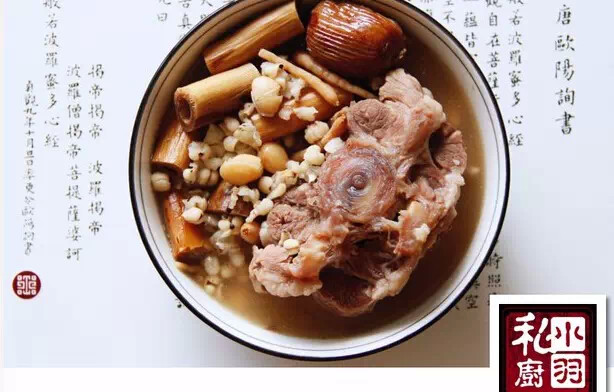 材料:排骨1斤,芦根,扁豆,生薏苡仁,炒薏苡仁614_392