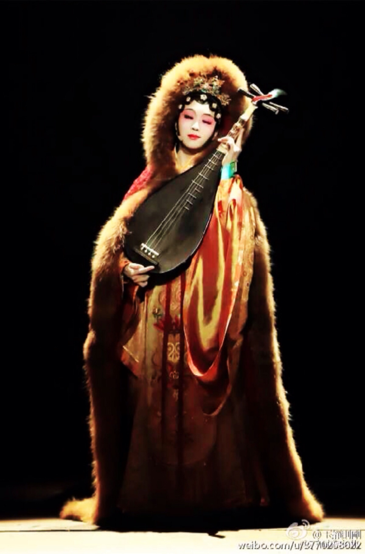 昭君出塞 首演完成,体验从古画里走出的昭君.李玉刚,玉先生