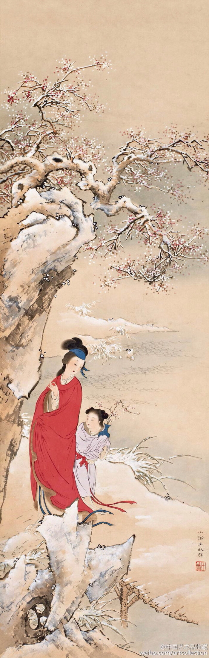 【 王叔晖 《仕女图》 】王叔晖的绘画人物造型含蓄中略加夸张,线描健