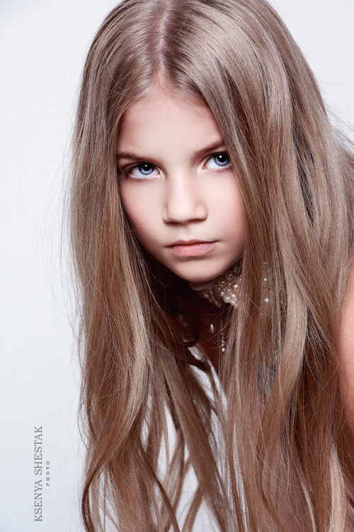 beautiful princess 俄罗斯萝莉小模特 童模 萌娃 小美女 女生头像