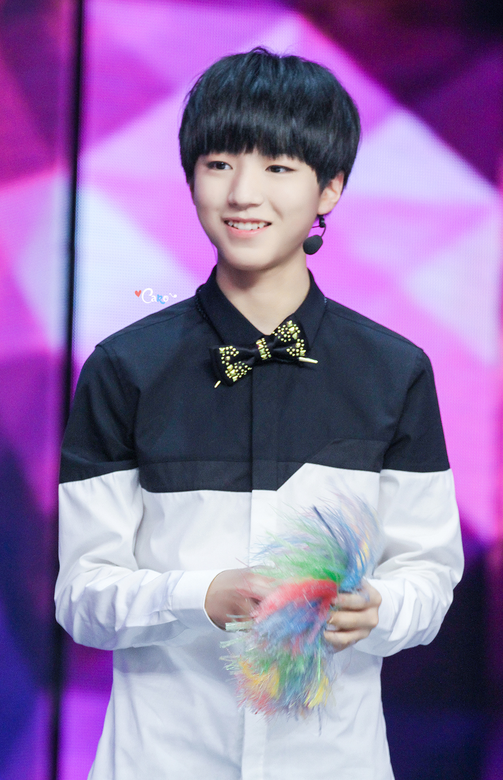 tfboys王俊凯 2015.03.22 快乐大本营录制现场.