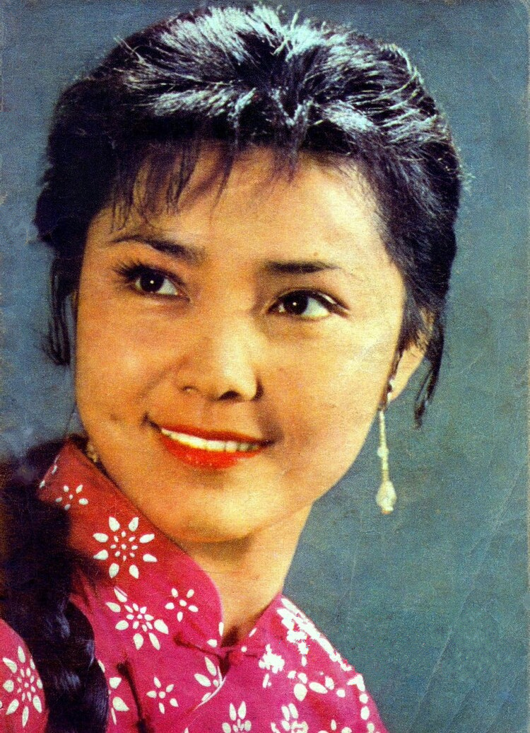 姜黎黎,1954年12月18日出生辽宁沈阳,影视演员.