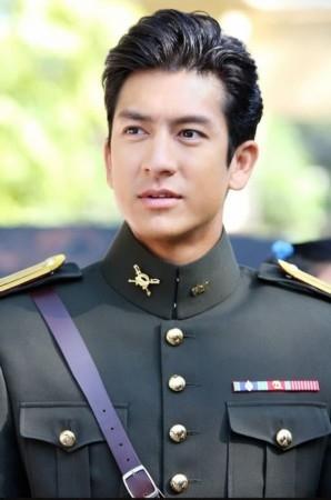 中文名 :杰西达邦 福尔迪(tik) 外文名 :jesdapo