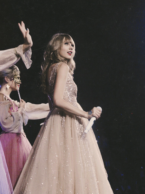 taylor swift love,taylorswiftlove taylor swift live