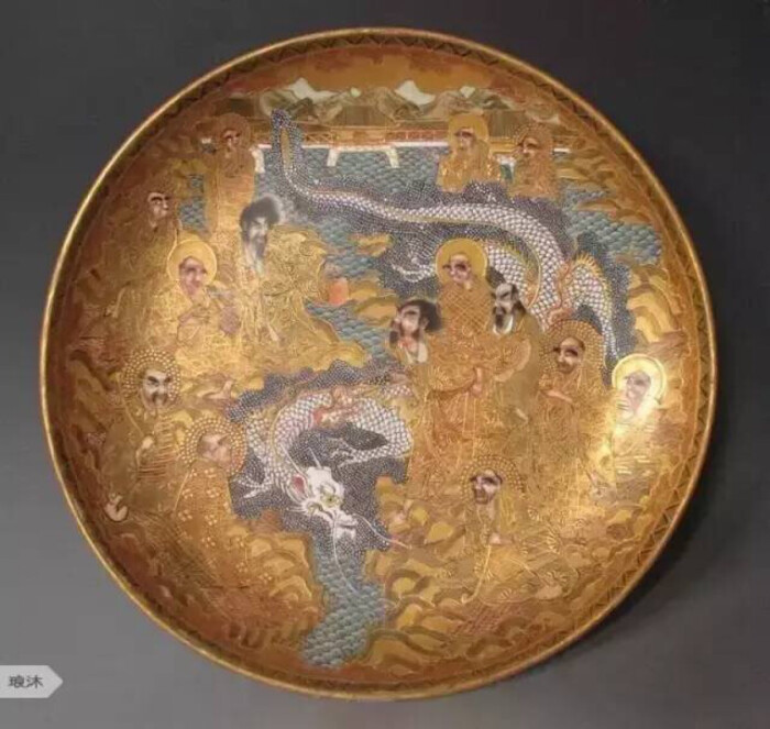 萨摩系瓷有官窑,民窑和御用窑,分布在日本九州岛南部,古代属于萨摩国