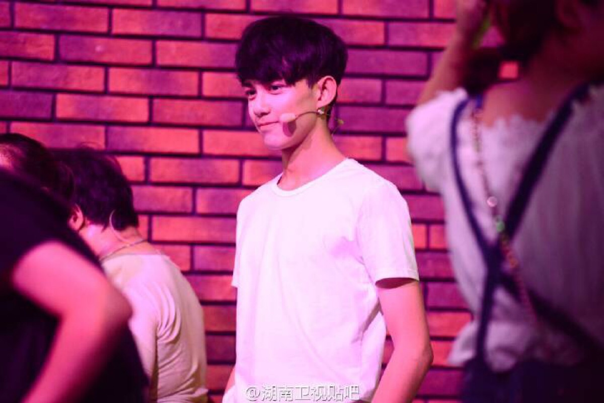 吴磊