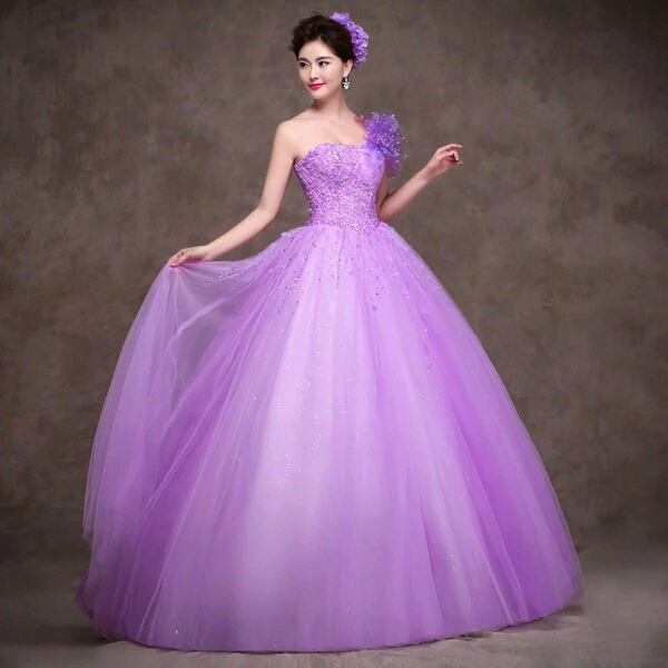 紫色婚纱礼服图片