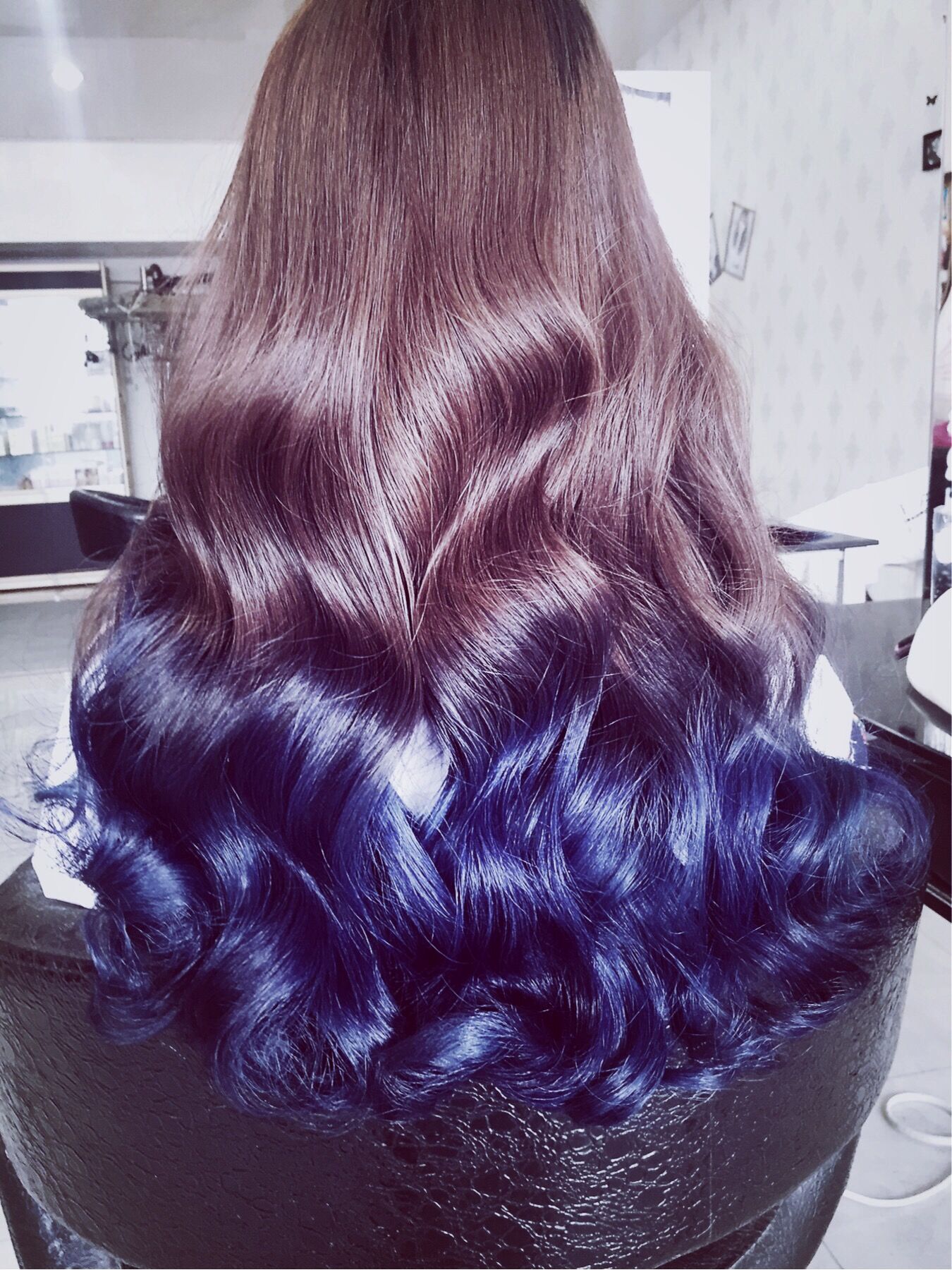 背影杀手 挑染 渐变色 接发 长发 卷发 美发 发型 美图长发及腰发型