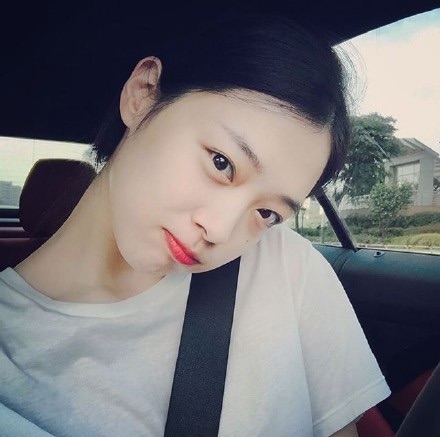 崔雪莉 suli