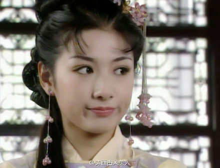 黄奕《上错花轿嫁对郎》【李玉湖】如花似玉,娇俏可爱.by诗画古风美人