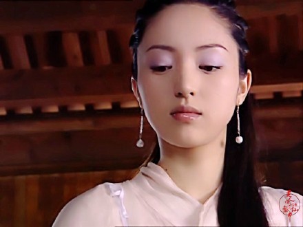 董璇《八大豪侠》【扁素问】秀若芝兰,淡雅脱俗.by美人犹似画中仙