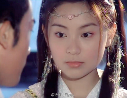 陈秀丽《倚天屠龙记【小昭】灵精多智俏丫头,愿委终生侍张郎;奈何只