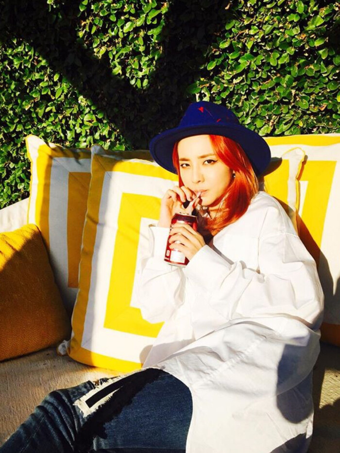 9/9 2ne1 朴山多拉 sandara