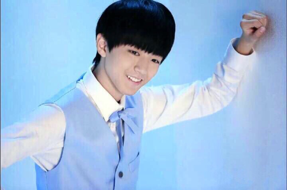 王俊凯 #tfboys王俊凯 #tfboys 电脑桌面壁纸桌面背景 高清 美颜