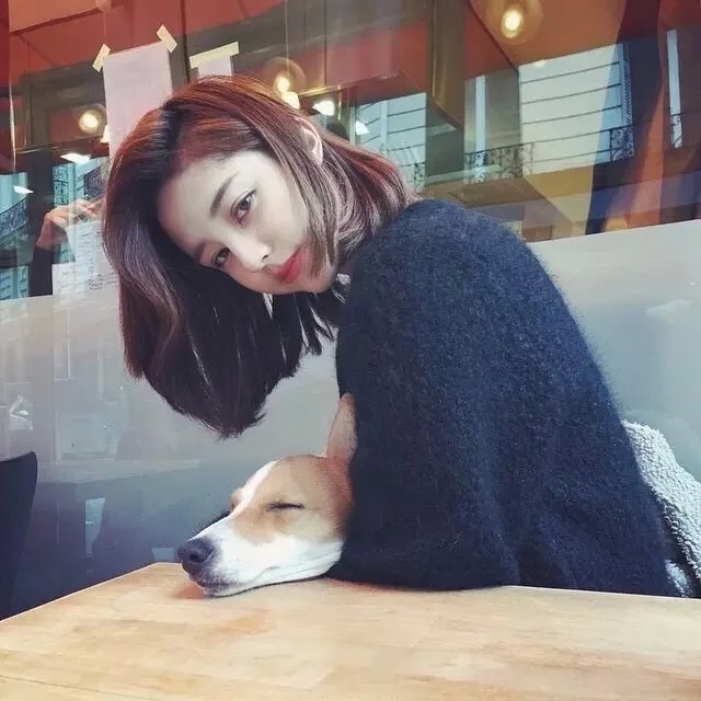 女生头像 人物 摄影 头像 sober