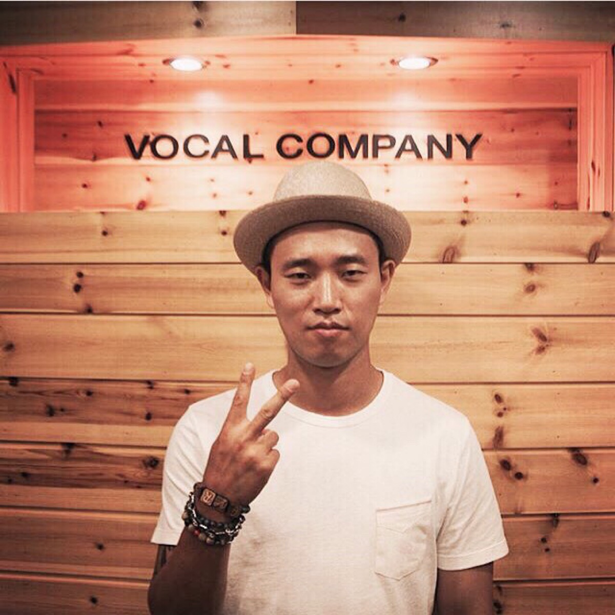 姜gary, ~~( )
