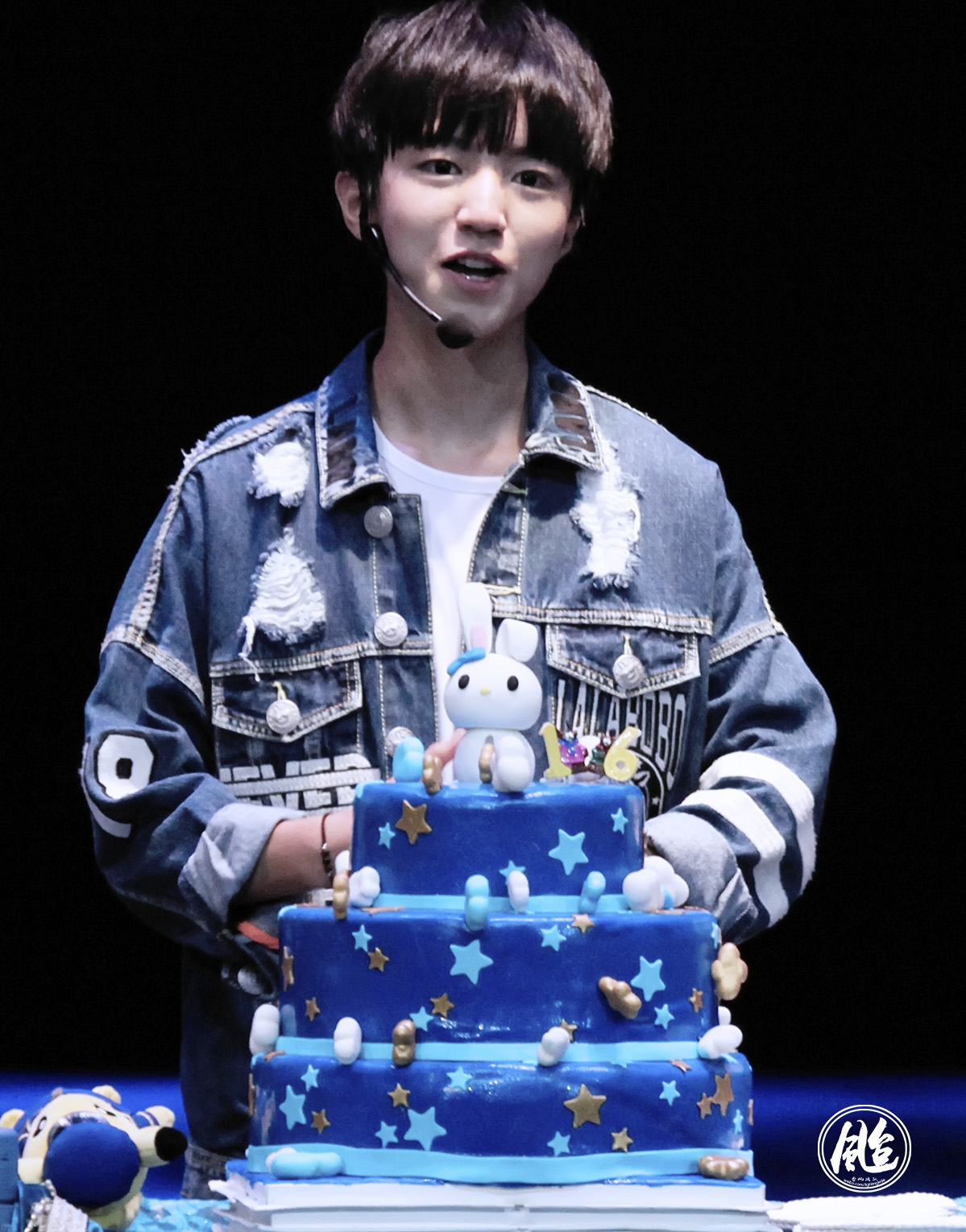 王俊凯# #tfboys王俊凯# #tfboys# 150919 王俊凯生日会 cr:tfj谭风