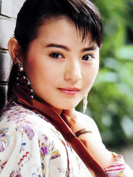 李赛凤,1965年2月14日完成香港,生于于香港毕业动态,中国香港中学女动漫图电影美女h图片