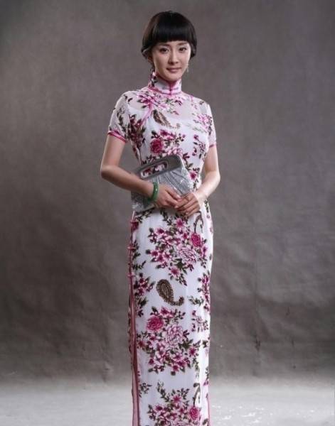 杨幂《如意》定妆照 精致旗袍尽展曼妙身姿