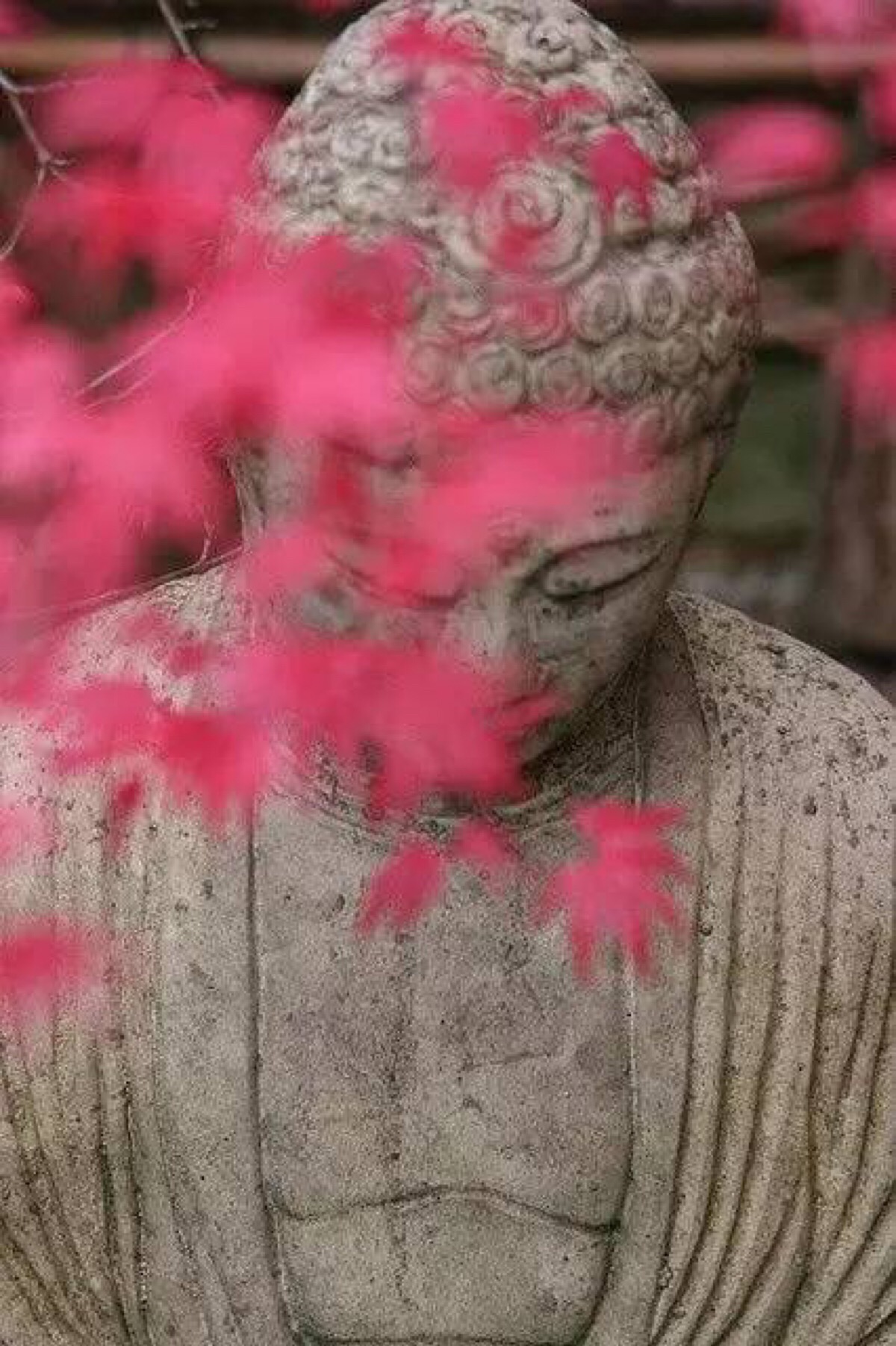 人心境界远,百世修炼深,心灵常驻善意持, 觉悟人生百世修.