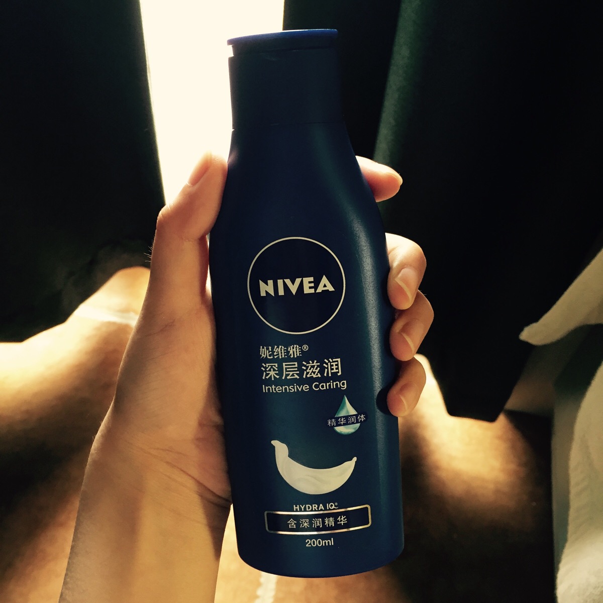 妮维雅深层不到乳液,200ml淘宝上三十块润肤,我是初中生休学图片