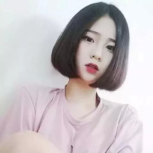 短发,中分