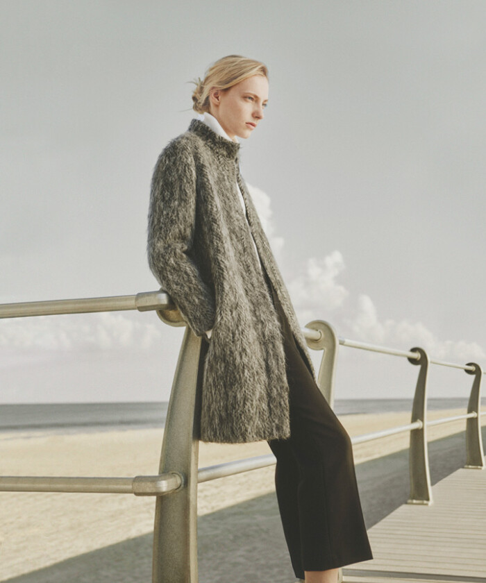 club monaco 秋冬复古经典大衣系列