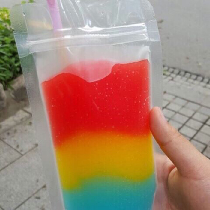 韩国美食 三色彩虹冰